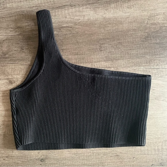 Aritzia Babaton Sculpt Knit One-Shoulder Cropped Tank size L - Picture 3 of 6